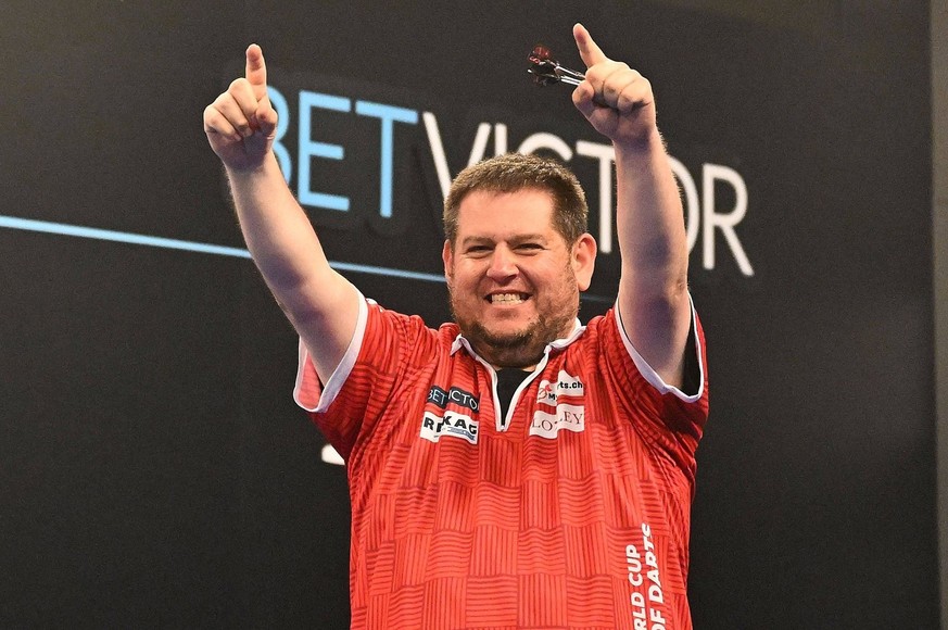 Stefan Bellmont vient d'atteindre l'objectif d'une vie: jouer sur le Pro Tour et devenir ainsi professionnel aux fléchettes.