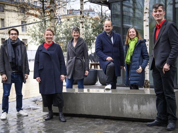 Les six candidats de l&#039;alliance de gauche élus dimanche à la Municipalité de Lausanne, de gauche à droite: Xavier Company (Vert), Emilie Moeschler (PS), Florence Germond (PS), Grégoire Junod (PS) ...