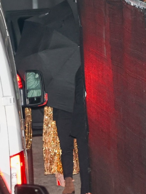 La jambe de Taylor Swift au Château Marmont, à Los Angeles.