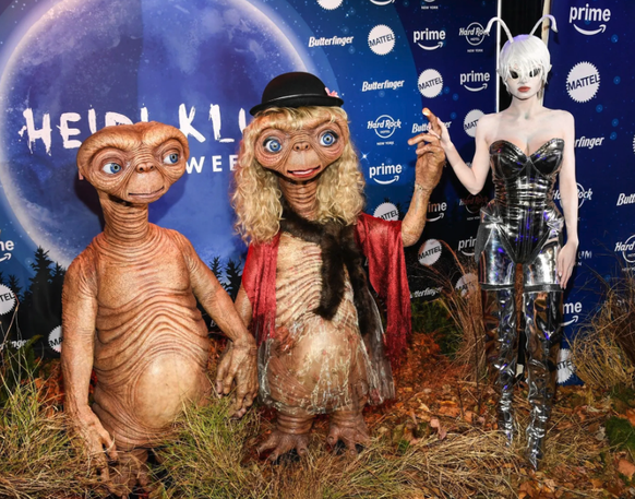 Sous ces épaisses couches ridées se cachent Tom Kaulitz et Heidi Klum. Si, si!