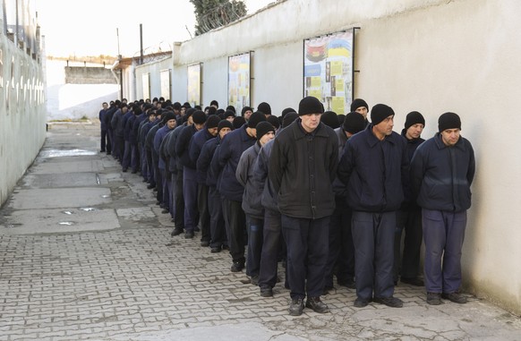 Des prisonniers de guerre russes détenus près de Lviv, dans l&#039;ouest de l&#039;Ukraine.