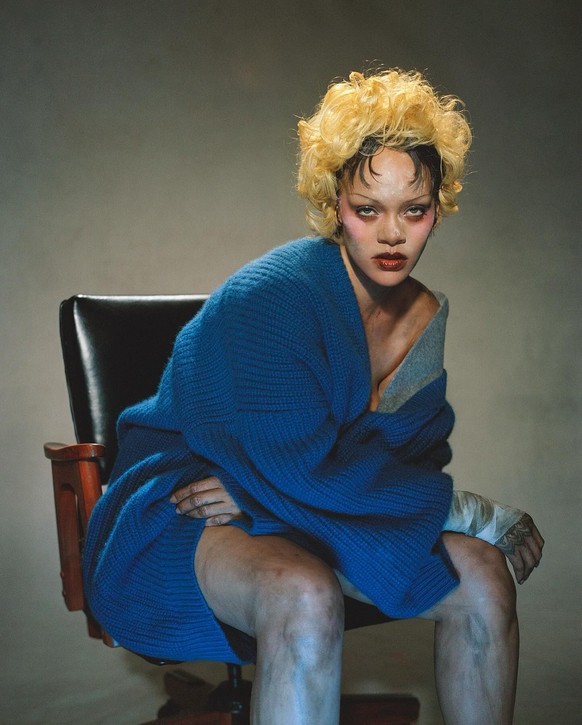 Rihanna en post-partum, apparemment, ça ressemble à ça.