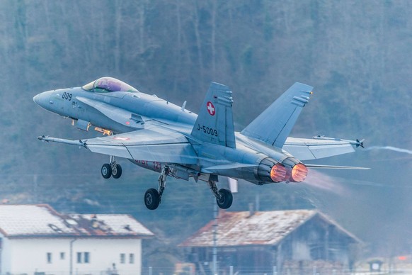 Les AIM-9 Sidewinder équippent les F/A-18 de l'armée suisse.