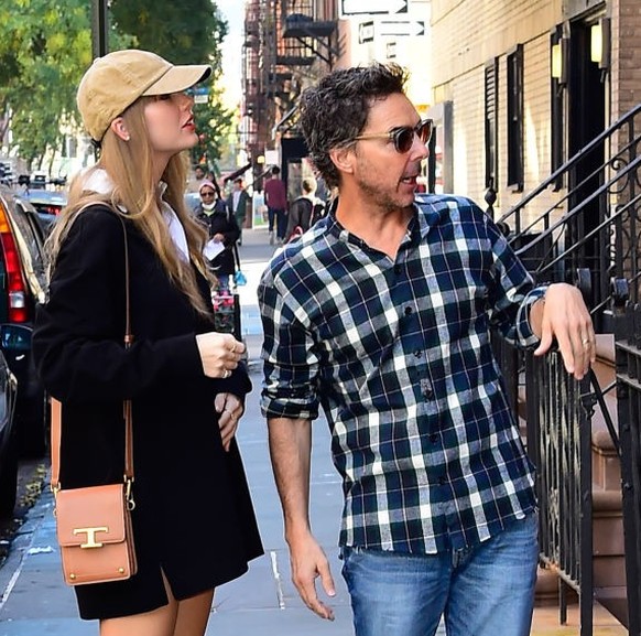 NEW YORK, NEW YORK - OCTOBER 26: Taylor Swift and Shawn Levy are seen on October 26, 2023 in New York City. (Photo by Raymond Hall/GC Images)