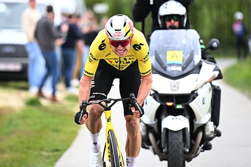 La poisse s’acharne sur Wout van Aert