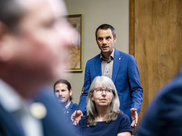 Chef du groupe des Vert-e-s, Emmanuel Revaz a plaid� pour que le Valais se dote d'une base l�gale pour le financement des mesures climatiques (archives).