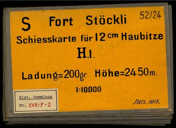Une carte séparée pour chaque canon, chaque charge et chaque projectile: page de couverture d’une carte de tir du Fort Stöckli dans la région du Saint-Gothard.