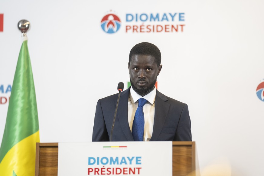 Bassirou Diomaye Faye plus jeune président du pays ouest-africain de 18 millions d'habitants.