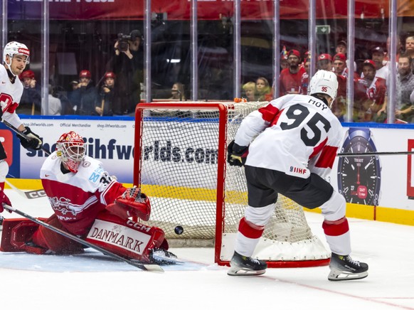 Tyler Moy s&#039;est éclaté avec Hischier et Meier