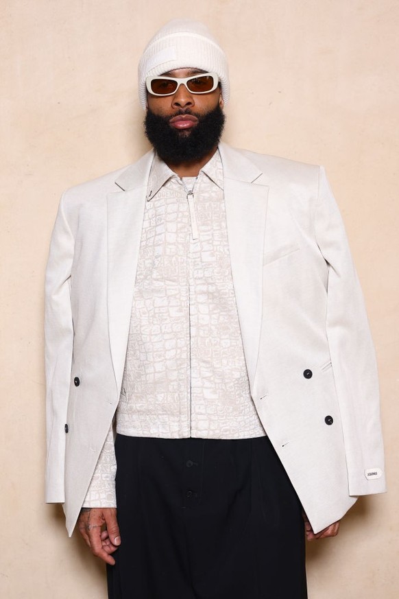 PARIS, FRANCE - JANUARY 26: (EDITORIAL USE ONLY - For Non-Editorial use please seek approval from Fashion House) Odell Beckham Jr. attends the Jacquemus Menswear Fall-Winter 2025/2026 show as part of  ...