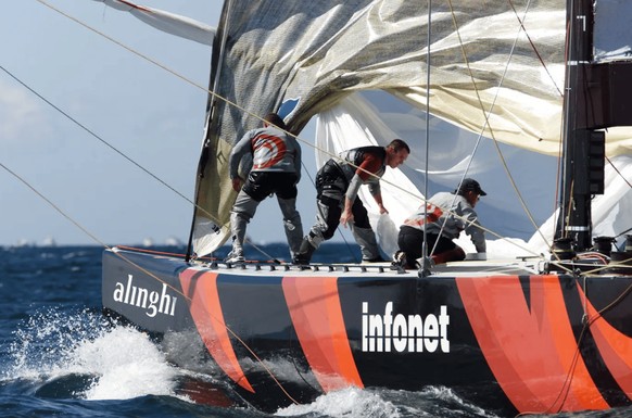 Le bateau Alinghi en 2003.