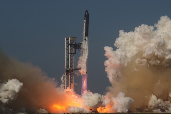SpaceX's Starship rocket lifts off during a test flight from Starbase, Texas, Friday, May 22, 2026. (AP Photo/Eric Gay)
SpaceX Starship Launch