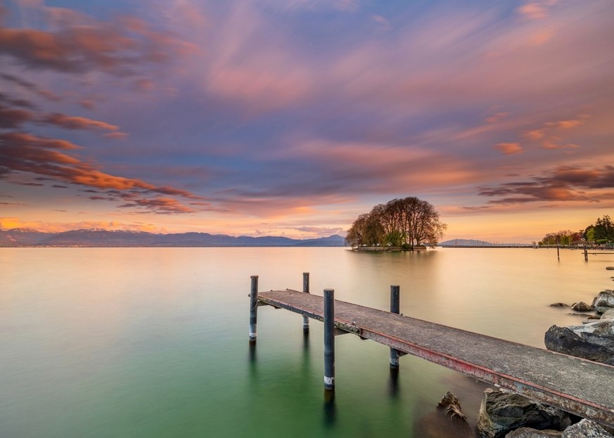 Île de La Harpe bei Rolle im Lac Leman schönste Inseln der Schweiz Rauszeit