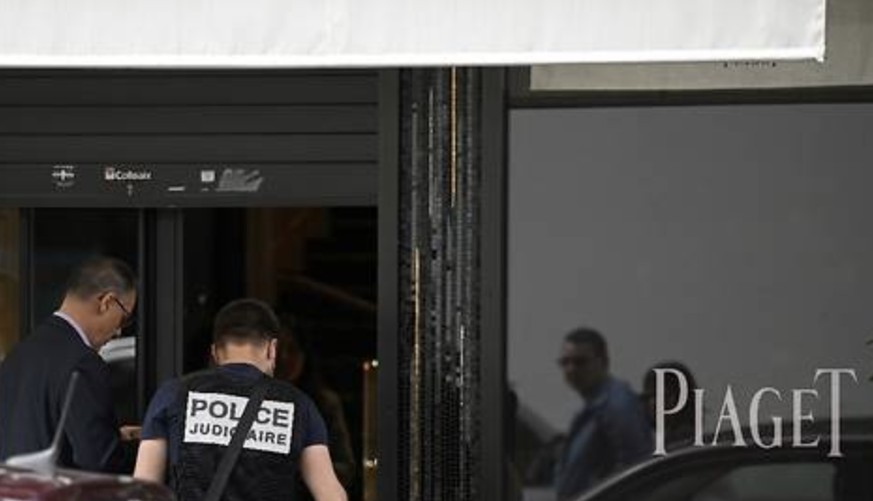 Paris place Vendôme Piaget joaillerie bijouterie braquage vol France