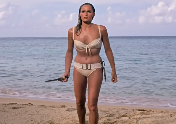Ursula Andress dans Dr. No.