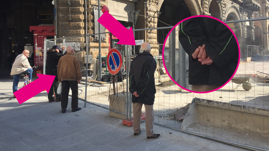 Les Umarells, ces gens qui regardent des chantiers les mains dans le dos