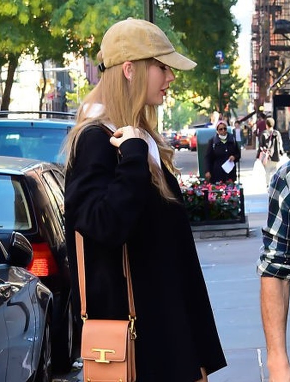 NEW YORK, NEW YORK - OCTOBER 26: Taylor Swift and Shawn Levy are seen on October 26, 2023 in New York City. (Photo by Raymond Hall/GC Images)