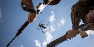 L'armée suisse ne sait rien des drones qui «espionnent» ses tanks la nuit