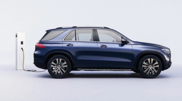 Le Mercedes GLE est un SUV proposé avec plusieurs motorisations, dont une hybride.
