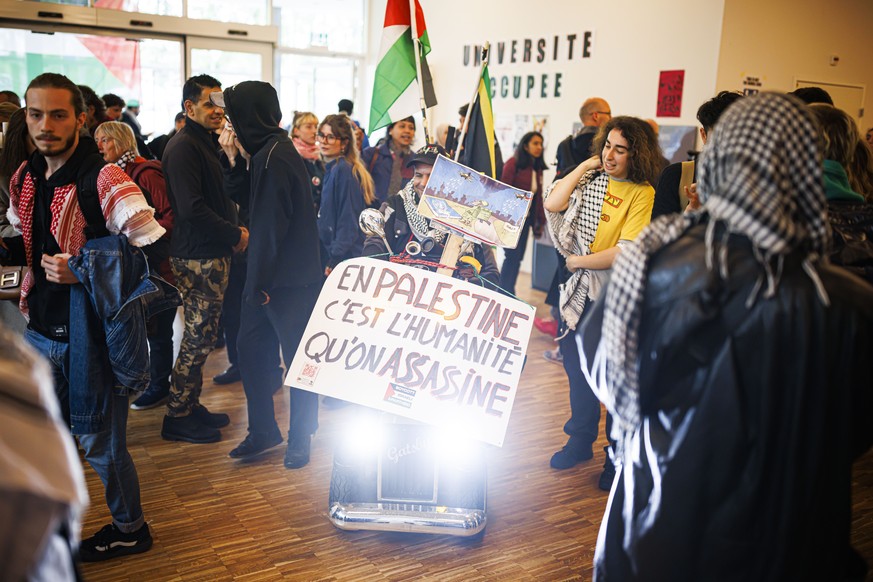 Des étudiants pro-Palestiniens se mobilisent à Lausanne.
