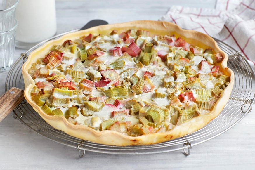 La tarte à la rhubarbe – si bonne qu'on en oublierait presque les autres recettes…