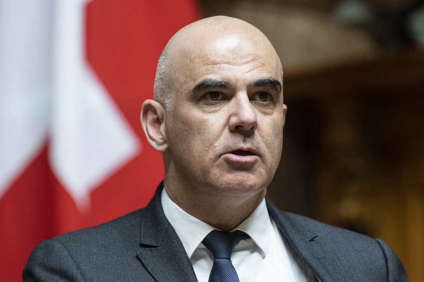 Bundesrat Alain Berset spricht im Nationalrat an der Wintersession der Eidgenoessischen Raete, am Montag, 5. Dezember 2022, in Bern. (KEYSTONE/Peter Schneider).