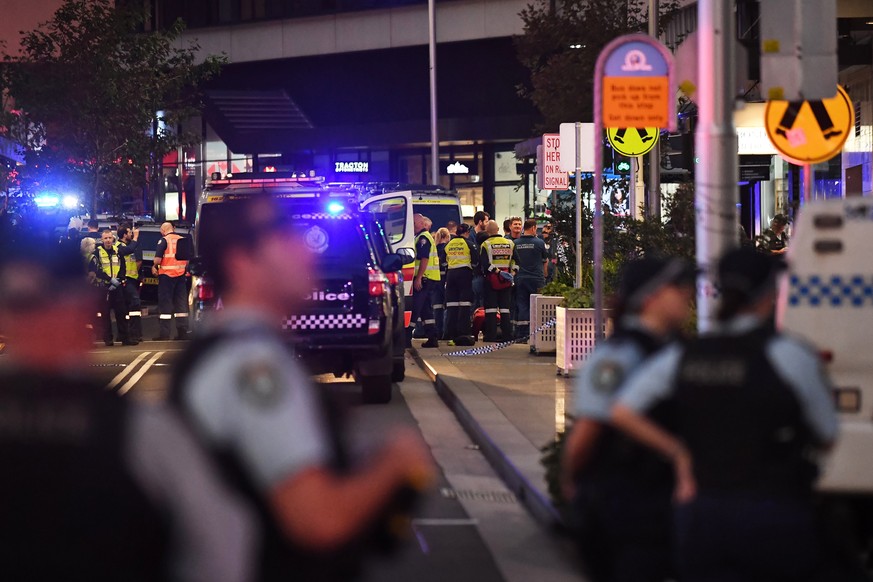 epaselect epa11276128 Emergency services are seen at Bondi Junction after police responded to reports of multiple stabbings inside the Westfield Bondi Junction shopping centre in Sydney, Australia, 13 ...