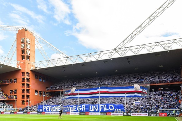 epa07506110 Sampdoria&#039; supporters during the Italian Serie A soccer match Uc Sampdoria vs Genoa Cfc at Luigi Ferraris Stadium in Genoa, Italy, 14 April 2019. EPA/SIMONE ARVEDA