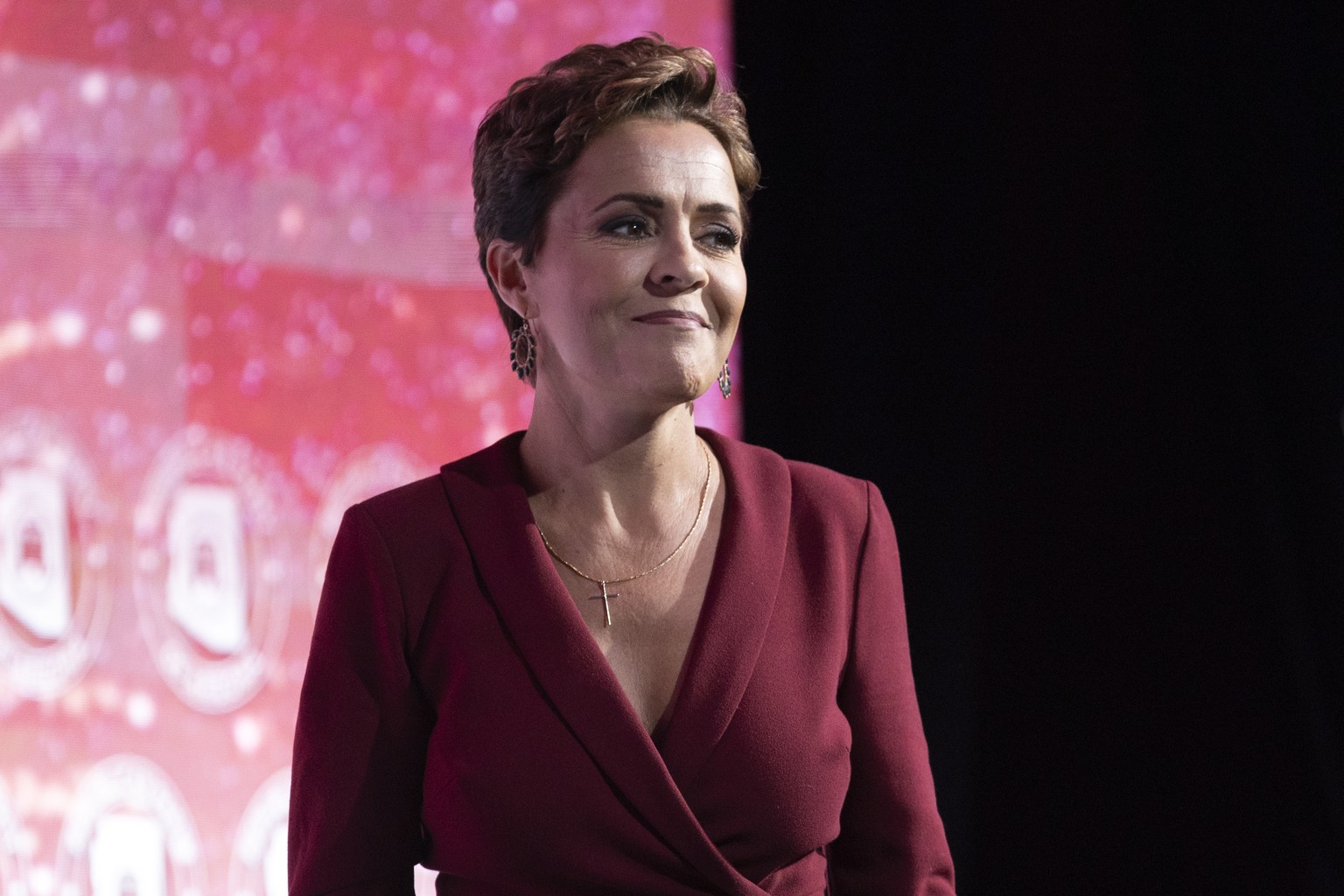 epa10295483 Republican candidate for governor of Arizona Kari Lake delivers a speech during the Republican election party at Scottsdale Resort at McCormick Ranch, in Scottsdale, Arizona, USA, 09 Novem ...