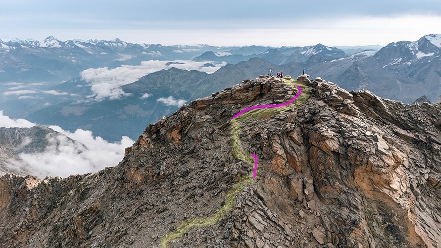 Gross Bigerhorn Europas höchster Wanderweg Weg zum Gipfel