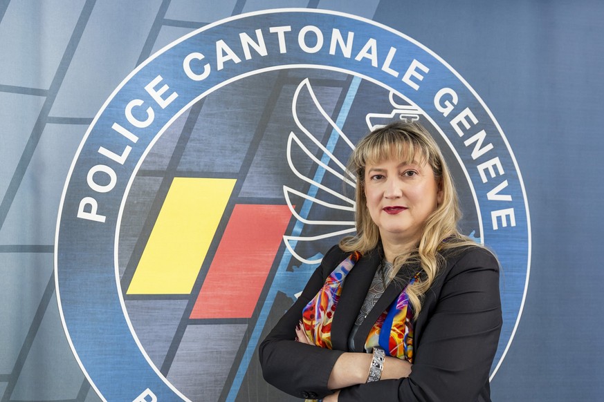 Monica Bonfanti, commandante de la police genevoise, pose pour le photographe apres la presentation des statistiques policieres sur la criminalite de l'annee 2025, lors de la conference de presse ...