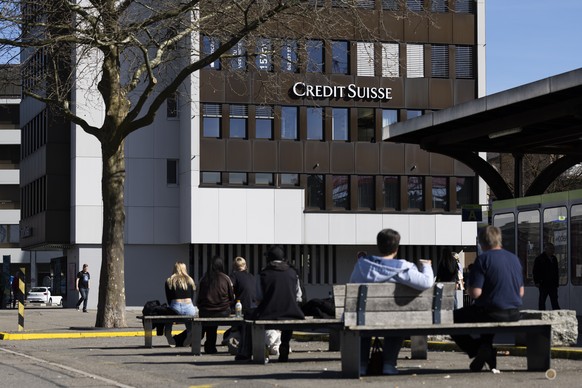 Die Credit Suisse Filiale beim Bahnhofplatz in Burgdorf, am Mittwoch, 22. Maerz 2023. (KEYSTONE/Peter Klaunzer)