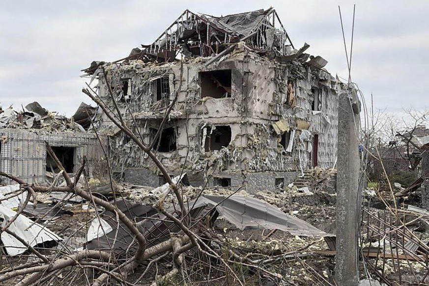 Un vice-ministre russe retrouvé mort ++ Londres s'énerve