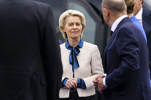 epa09956070 EU Commission President Ursula von der Leyen speaks to the press at the North Sea Summit at the Port of Esbjerg, Denmark, 18 May 2022. The European heads of states and government are in De ...