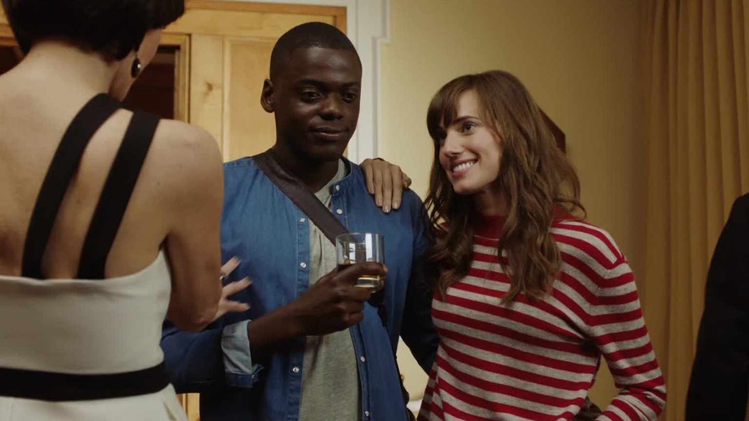 Get Out est un film réalisé par Jordan Peele en 2107 avec Daniel Kaluuya et Allison Williams.