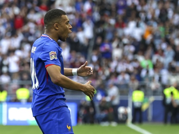 Kylian Mbappé a porté plainte contre le PSG pour harcèlement moral