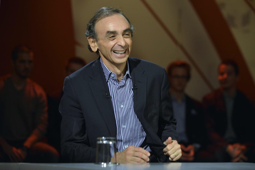 Eric Zemmour, lors de sa venue en novembre 2014 dans l'émission Infrarouge de la RTS à l'occasion de la sortie à l'époque de son livre Le suicide français.