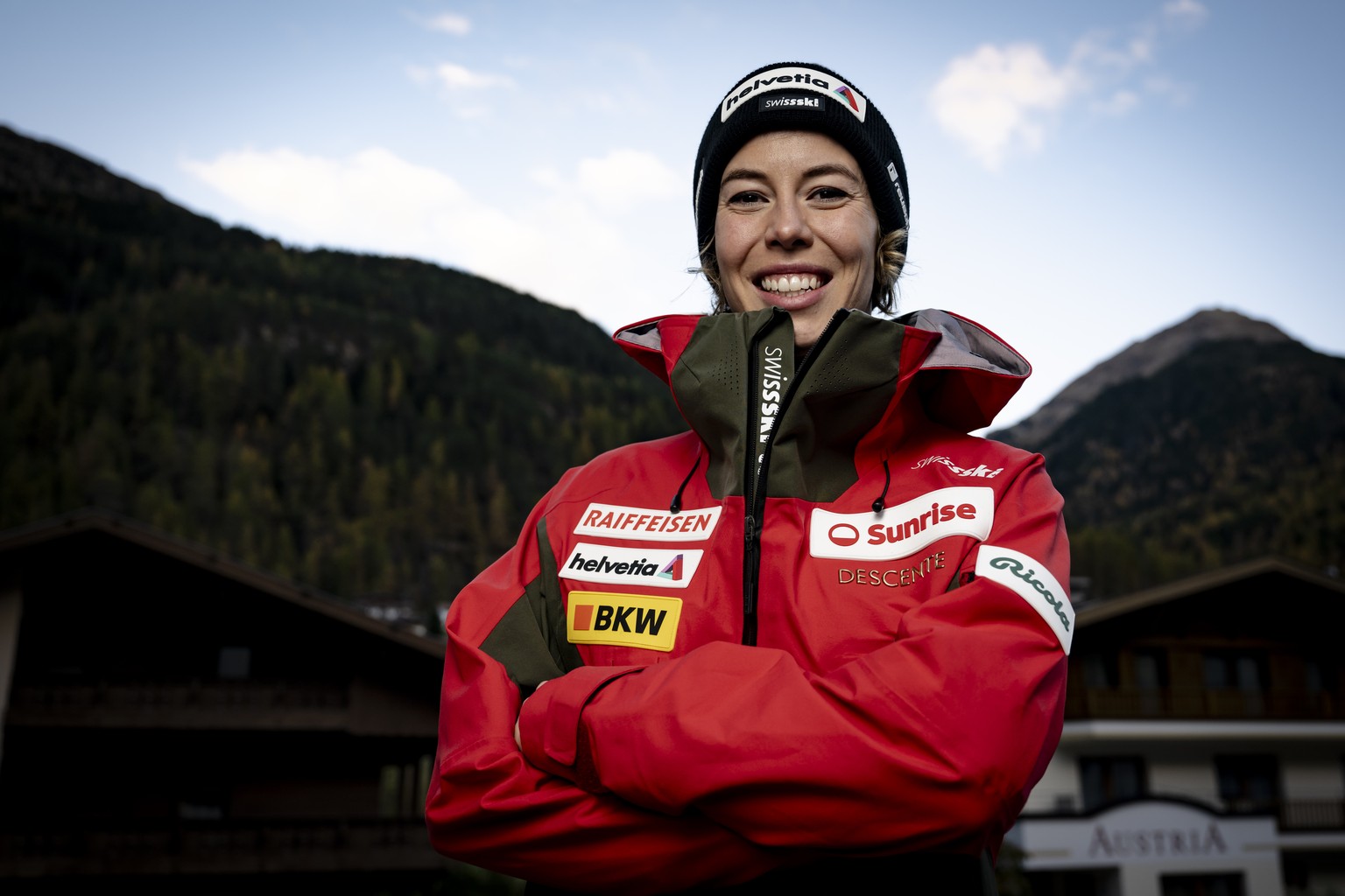 Skiracer Michelle Gisin of Switzerland poses during a press conference at the FIS Alpine Skiing World Cup season opener, in Soelden, Austria, Thursday, October 24, 2024. (KEYSTONE/Jean-Christophe Bott ...