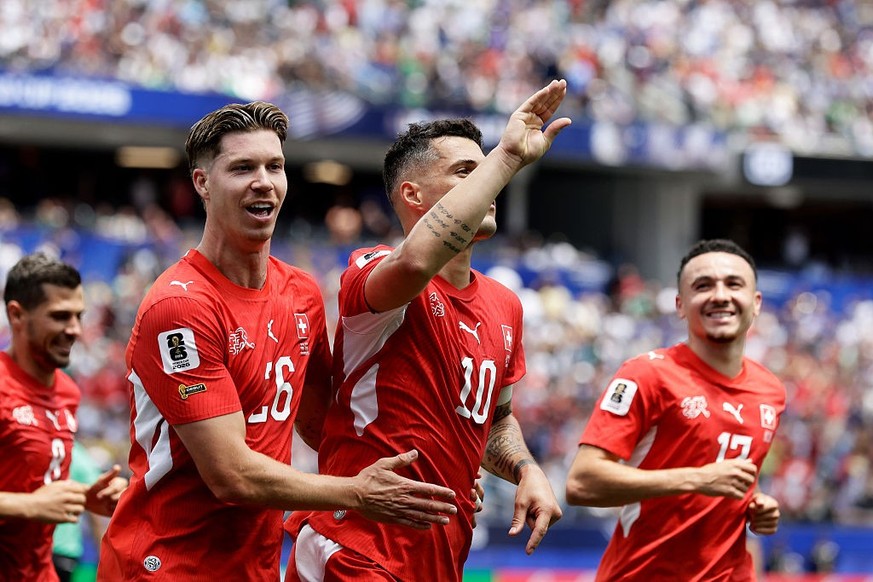 INGLEWOOD, UNITED STATES - JUNE 18: Granit Xhaka of Switzerland celebrates 4-1 with Cedric Itten of Switzerland during the World Cup match between Switzerland v Bosnia and Herzegovina at the Los Angel ...