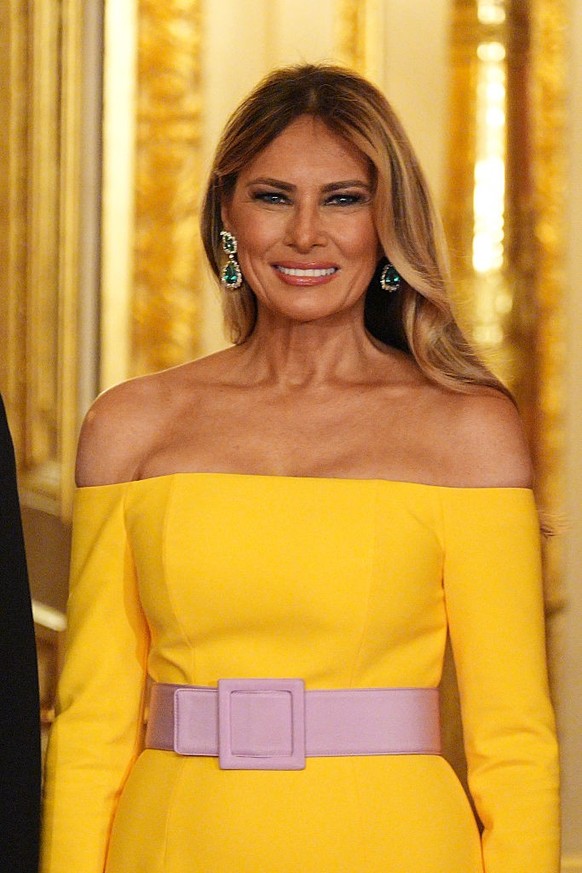 WINDSOR, ENGLAND - SEPTEMBER 17: First Lady Melania Trump arrives for the State Banquet hosted by King Charles III and members of the Royal Family at Windsor Castle during the state visit by the Presi ...