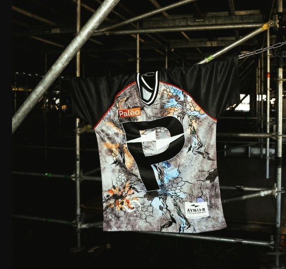 Voici le maillot de la collection capsule.