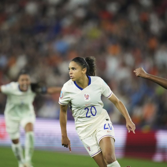 Delphine Cascarino a inscrit un doublé décisif face aux Pays-Bas