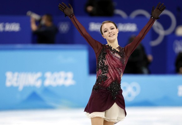 Anna Chtcherbakova, médaillée d'or aux JO de Pékin.