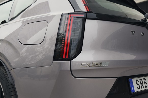 Volvo EX60