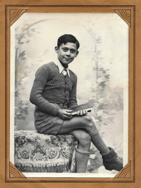 Jean-Louis, jeune garçon.