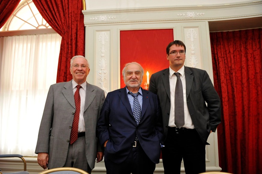 L&#039;alliance des détracteurs des banques (de gauche à droite): Christoph Blocher, Nicolas G. Hayek et Christian Levrat réclamaient déjà en 2009 la scission des grandes banques.