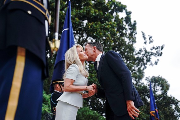 U.S. Chief of Protocol Monica Crowley greets NATO&#039;s Secretary General Mark Rutte as he arrives at the White House amid negotiations to end the Russian war in Ukraine, in Washington, D.C., U.S., A ...