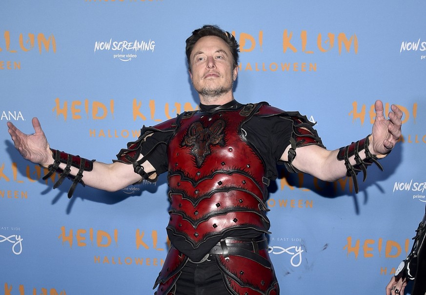 Elon Musk attends Heidi Klum's 21st annual Halloween party at Sake No Hana at Moxy Lower East Side on Monday, Oct. 31, 2022, in New York. (Photo by Evan Agostini/Invision/AP)
Elon Musk