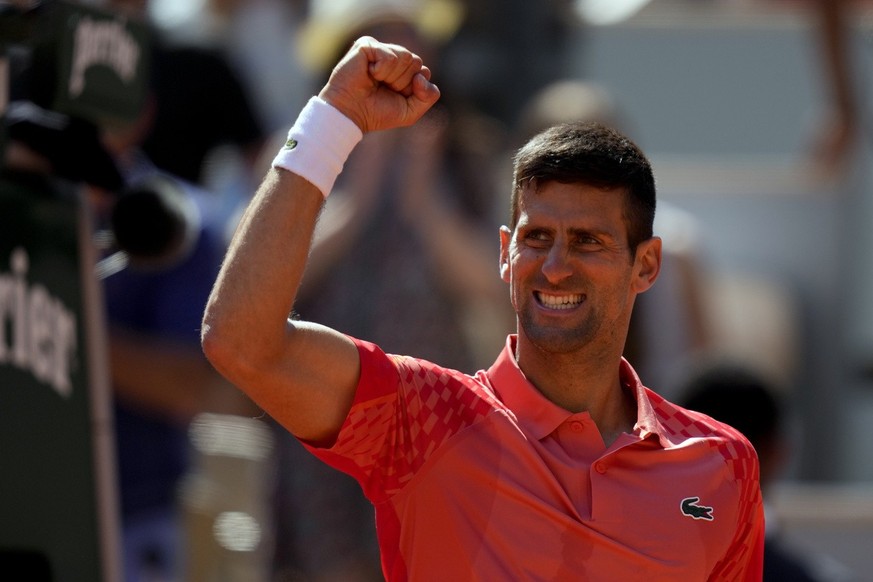 Serbia&#039;s Novak Djokovic celebrates winning his fourth round match of the French Open tennis tournament against Peru&#039;s Juan Pablo Varillas at the Roland Garros stadium in Paris, Sunday, June  ...
