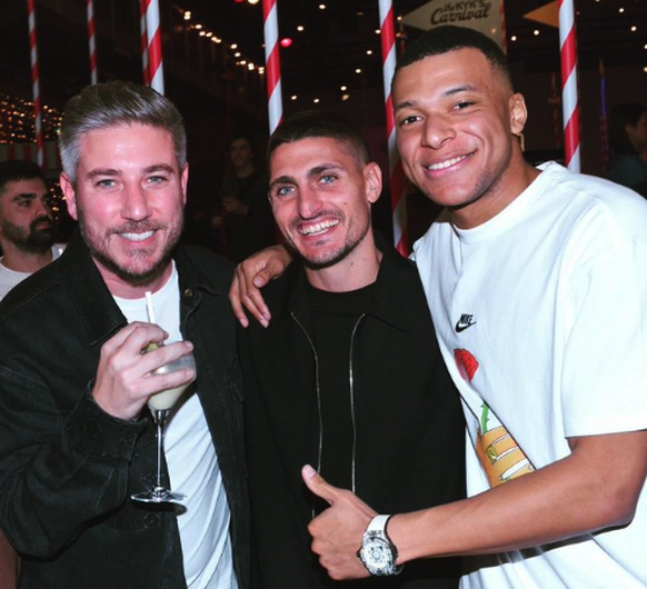 Marco Verratti (centre) et Kylian Mbappé (droite) sont restés très proches.